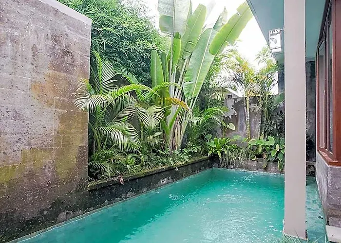 Prema Uja Hotel 3*